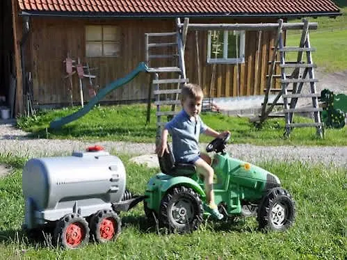 Отель Bio Bergbauernhof Jack Вальтенхофен